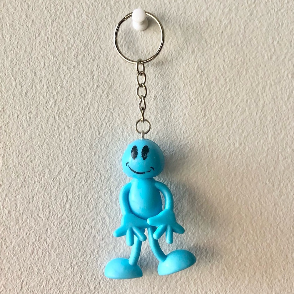 ❤️ Weird Blue Guy Keychain
